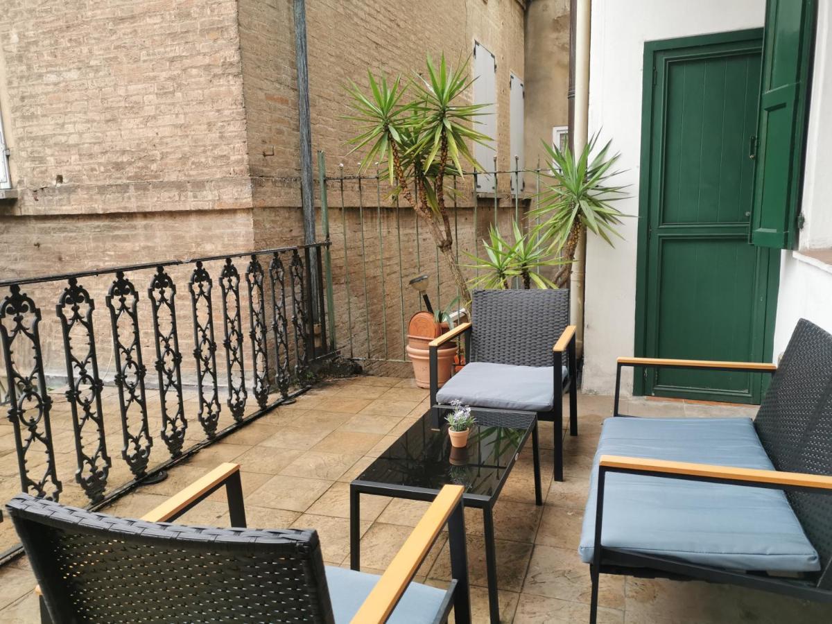 Residence Moline 11 Болоня Екстериор снимка
